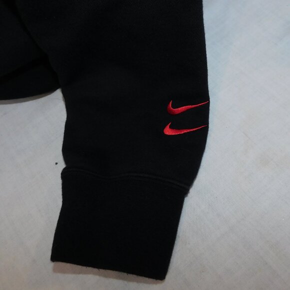 Nike Mens L Black Green Red Double Swoosh Embroidered Crewneck Sweatshirt - Picture 5 of 9